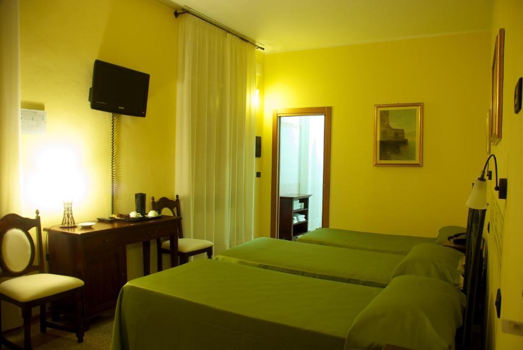Hotel Il Convento Trino Camera foto
